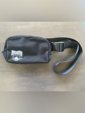 lululemon athletica Canada Baseball Black Belt Bag with Adjustable Strap